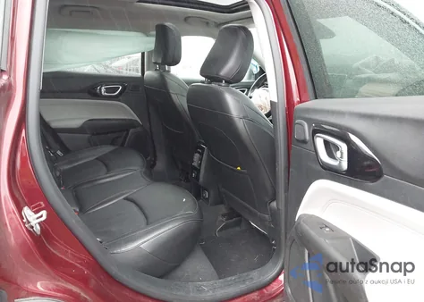 2022 Jeep Compass Limited 4X4 z USA, uszkodzony, nr VIN 3C4NJDCB9NT180208